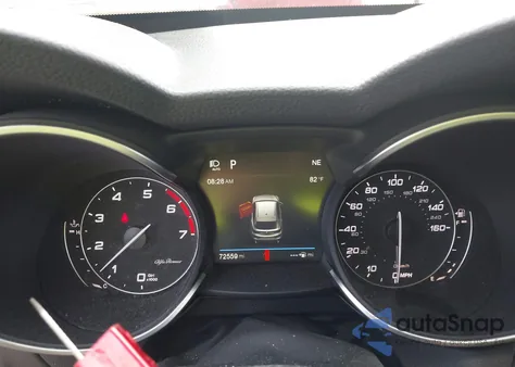 2018 Alfa Romeo Stelvio Awd из США, поврежденный, VIN ZASFAKAN5J7B62090